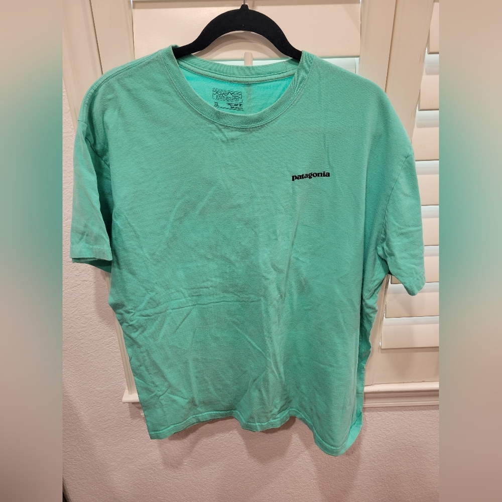 Patagonia Aqua Blue Tee XL